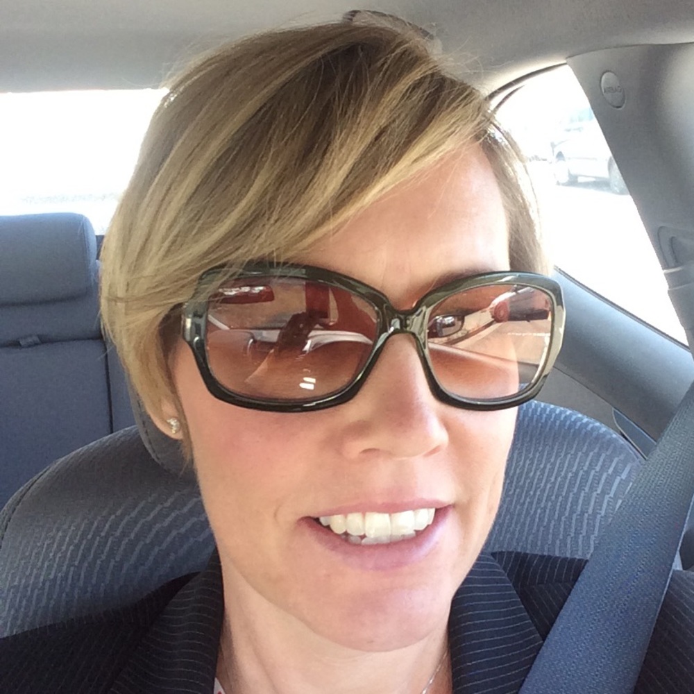 Meet your Posher, Julie